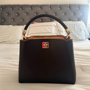 Kate Spade New York Structured Black Leather Tote – Turn Lock Closure